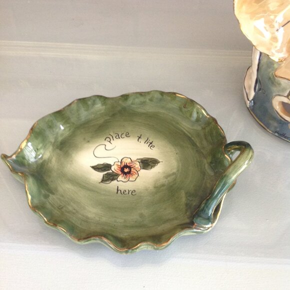 Blue Sky Clay Works Tulip Flower Mushroom House and Underplate Tealight Holder - Picture 6 of 8